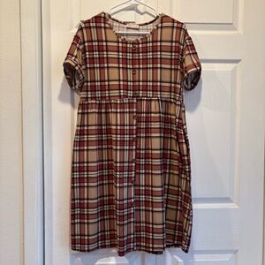 Tea n rose Plaid Fall Knee Length Short Sleeve Dress - Size Small